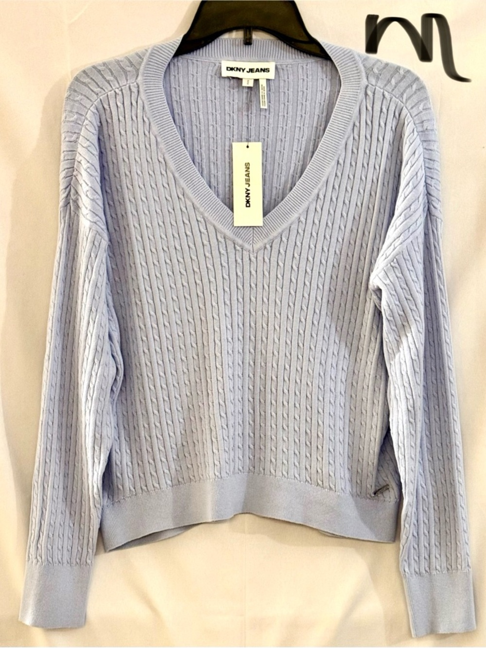 Dkny Pale Lavender Cable V-Neck Sweater